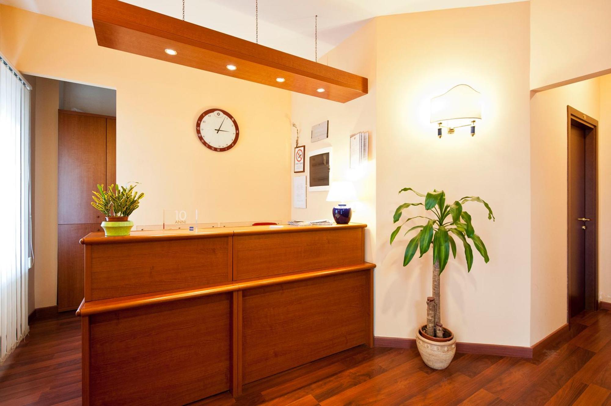 Hotel 4 Pini โรม ภายนอก รูปภาพ