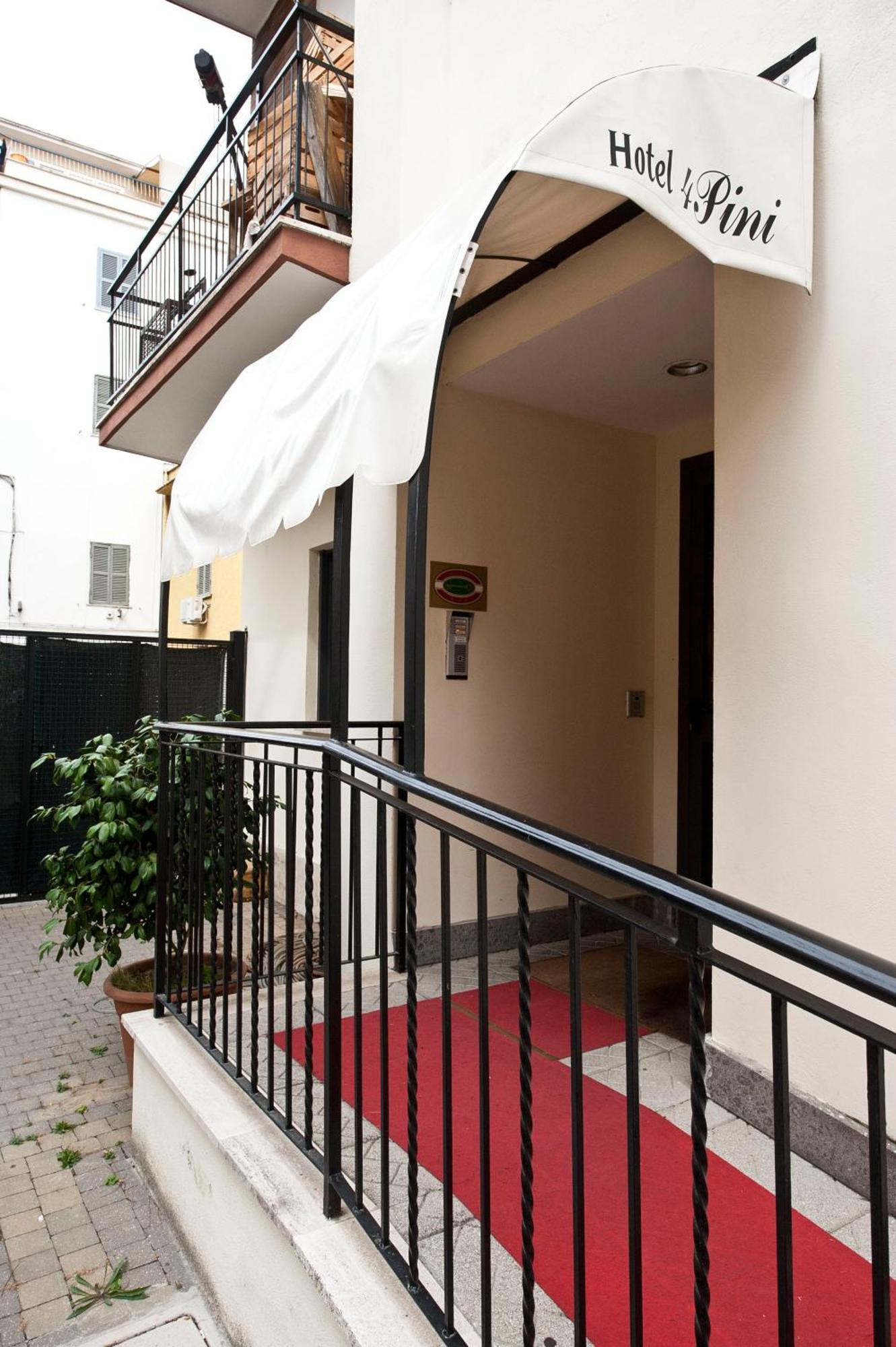 Hotel 4 Pini โรม ภายนอก รูปภาพ
